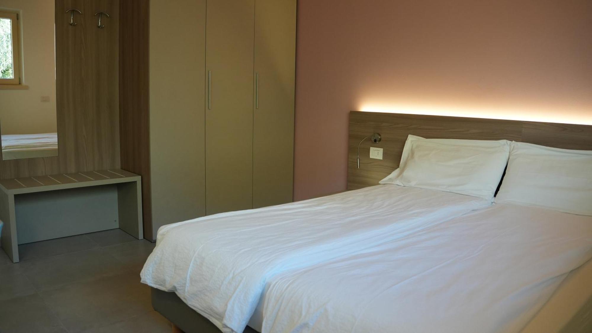 Casa Maria Apartments Riva del Garda Kamer foto